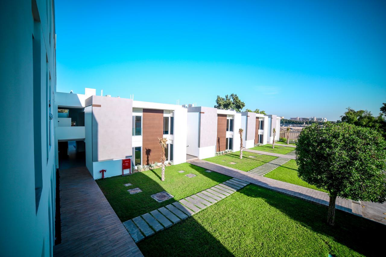 M Executive Residence & Boutique Hotel - Adults Only Эль-Хубар Экстерьер фото